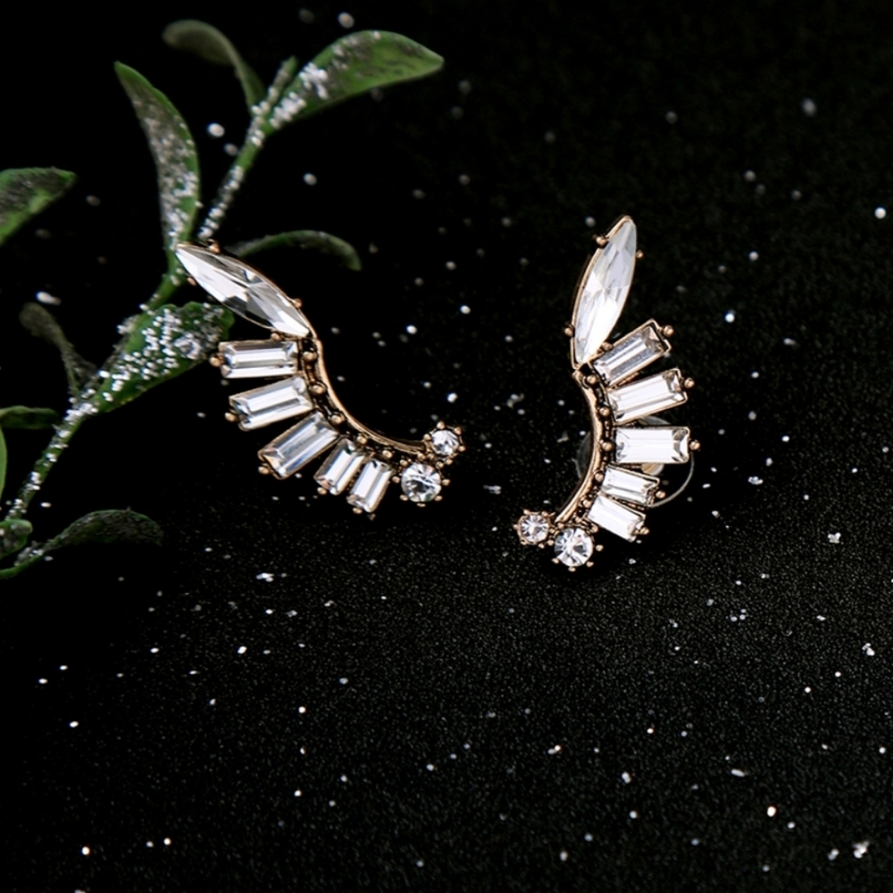 Melanie wing‎ earrings